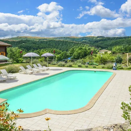 Cozy Farmhouse In Pupaggi With Swimming Pool